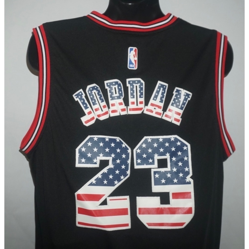 Michael Jordan Chicago Bulls Special Edition 4th of July Jersey XXL - Picture 5 of 7